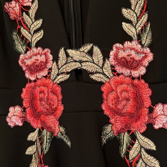 Twik Simons Black Floral Embroided Flare Dress - Picture 3 of 4